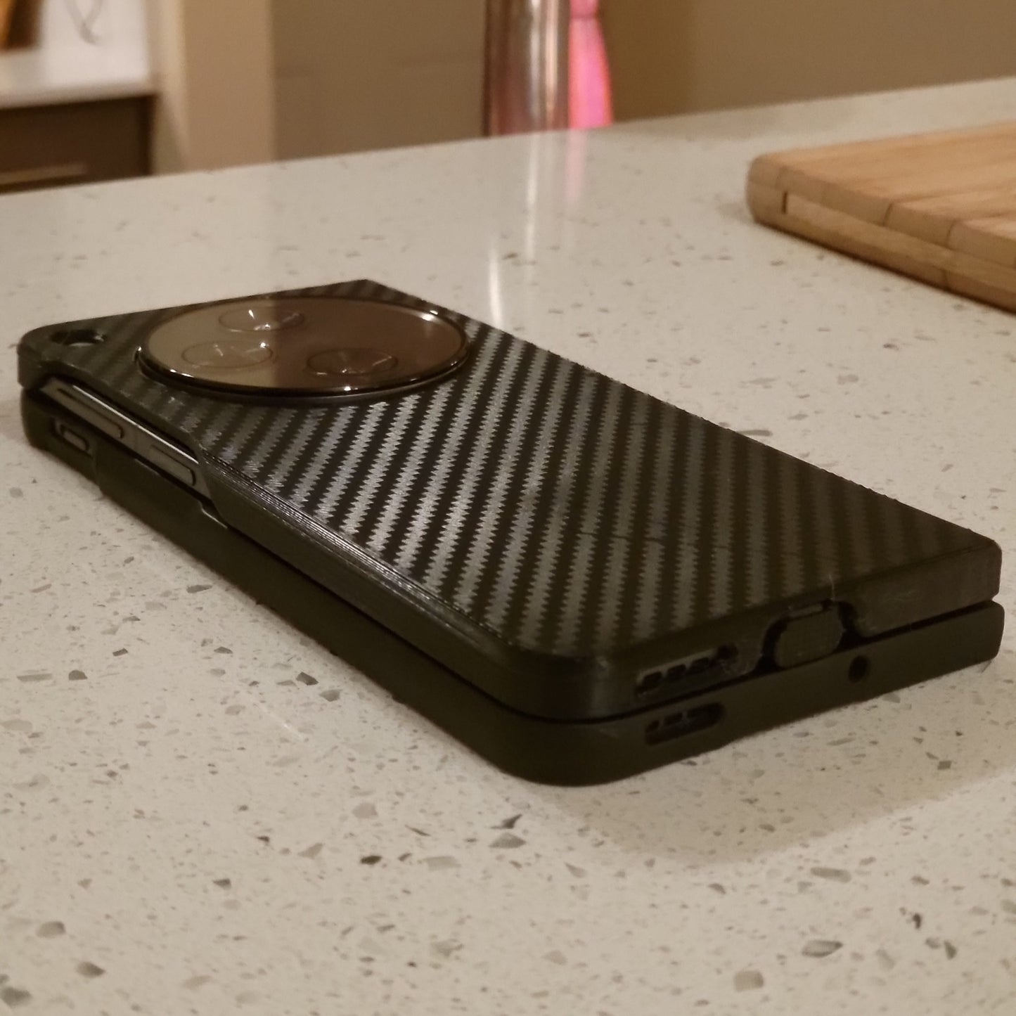 OnePlus Open Wireless Charging Case